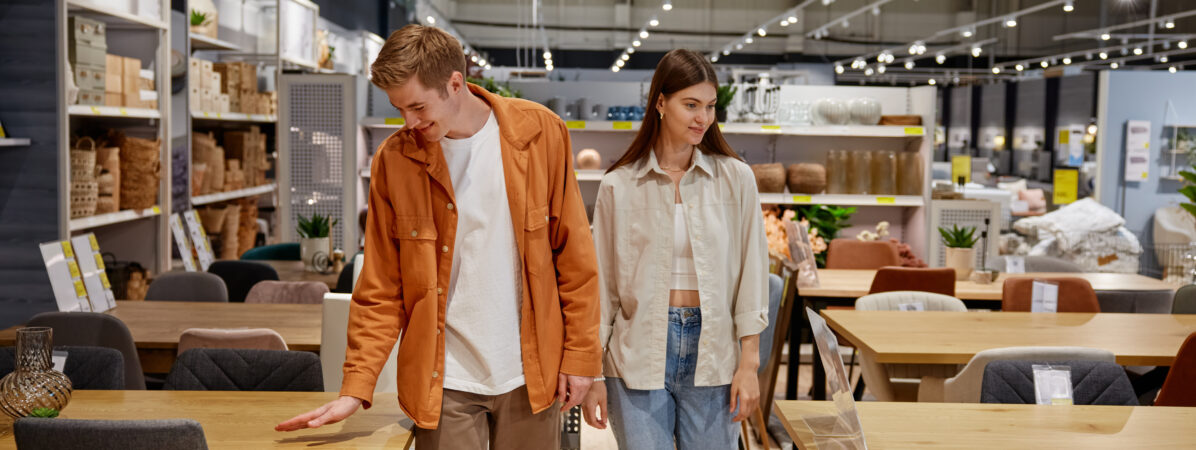 What Types of Furniture are Trending Right Now? A 2025 Guide
